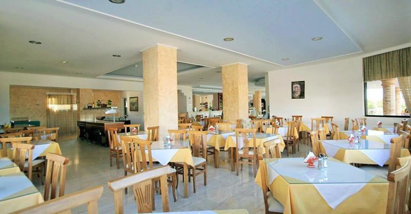Niriides Beach Hotel Pszalídi Kültér fotó